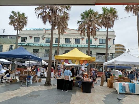 Manly Markets 2095