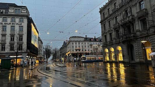 Bahnhofstrasse photo 6