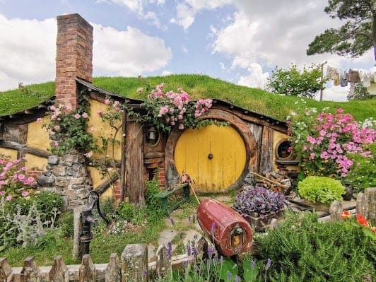 Hobbiton Movie Set Tours