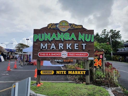 Punanga Nui Market