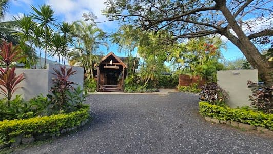 Muri Beach Resort Spa