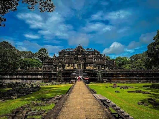 Baphuon Temple