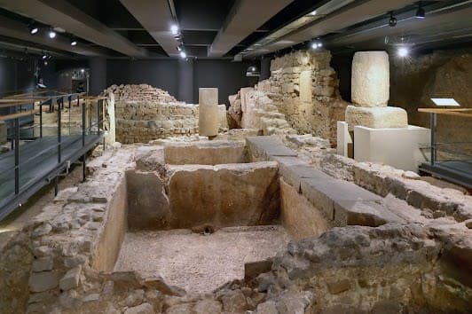 Museu d'Historia de Barcelona (MUHBA)