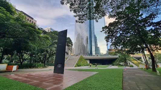 Ayala Triangle Gardens photo 7