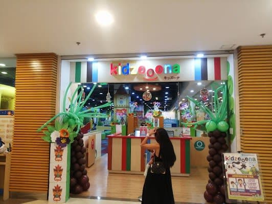 Lucky Chinatown Mall