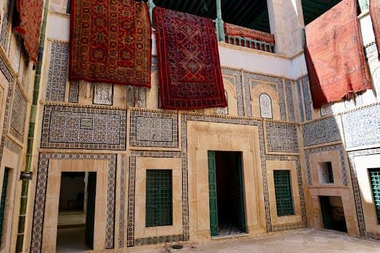 Local Tunisian Market Tasting Tour