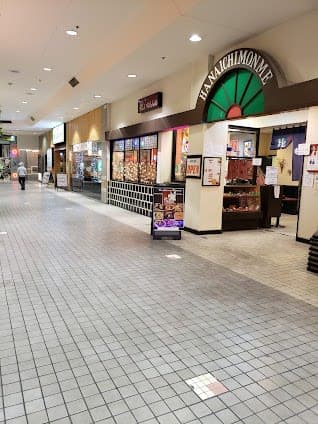 Little Tokyo Galleria