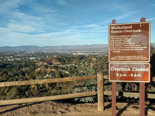 Mulholland Drive Scenic Overlook