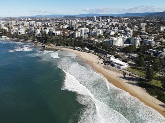 North Wollongong Beach photo 6