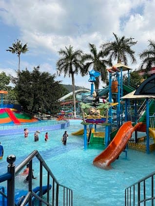 Dream World Water Park