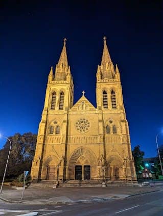 St Peter's Cathedral photo 7