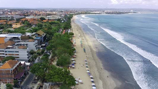 Kuta Beach photo 3