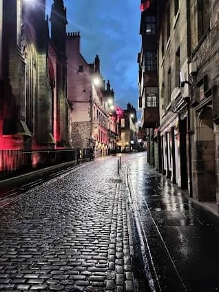 Victoria Street photo 2