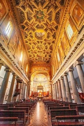 Basilica of Santa Maria in Trastevere photo 2