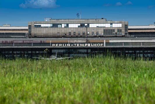 Tempelhof Airport photo 6