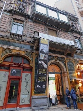 Hungarian House of Photography - Mai Mano House