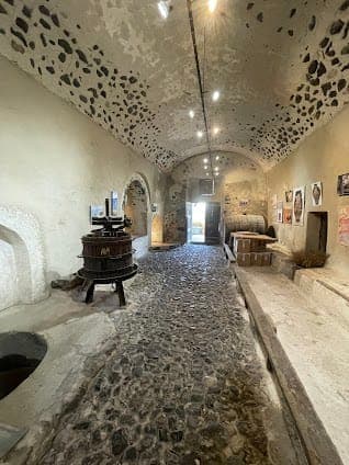 Art Space Art Gallery - Winery - Museum