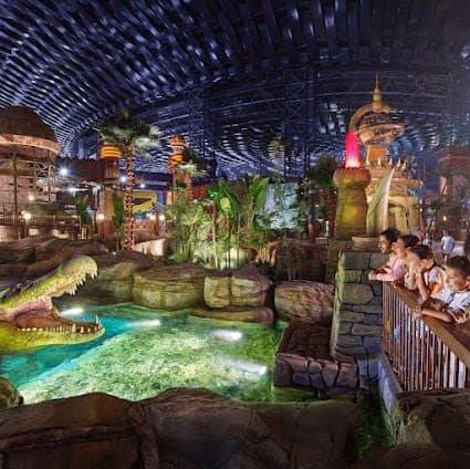 IMG Worlds of Adventure photo 6