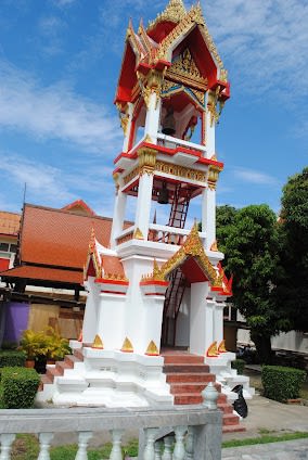 10-day itinerary in Phuket & Chiang Mai, Thailand focusing on Top attractions and Shopping