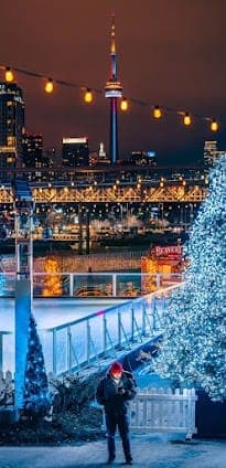 4 days in Toronto, Canada: itinerary with Top attractions and Nature and outdoor and Shopping itinerary cover