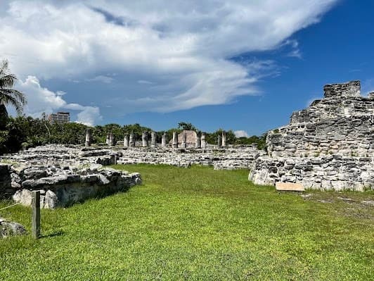 El Rey Archaeological Zone