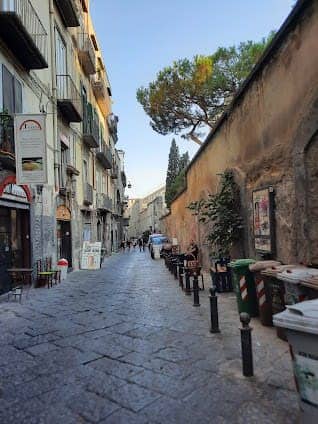 Via Santa Chiara photo 6