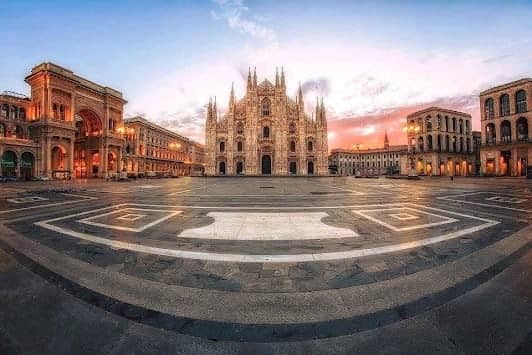 Piazza del Duomo photo 6
