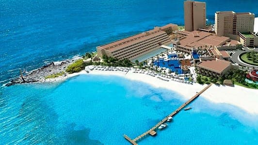Delphinus Punta Cancún