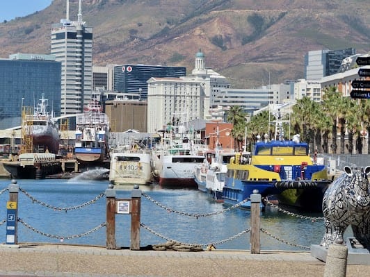 6-day itinerary in Cape Town, South Africa focusing on Top attractions and For kids