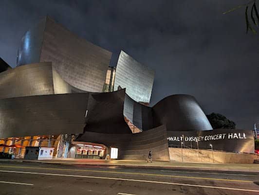 Walt Disney Concert Hall photo 7