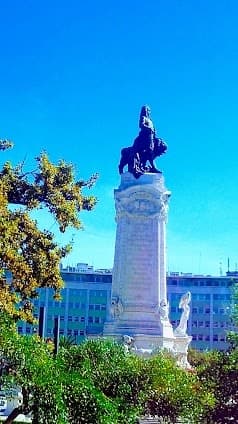 4 days in Lisbon, Portugal: itinerary with Top attractions and Hidden Gems and For kids - 4 days travel itinerary in Lisbon, Portugal featuring Iconic Landmark and Historic Site