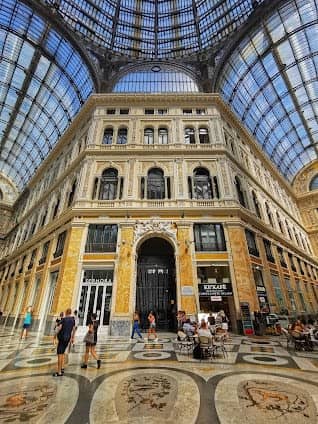 Galleria Umberto I photo 6