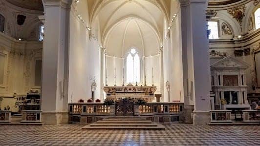 Basilica di Santa Maria di Collemaggio photo 3
