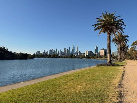 Albert Park Lake