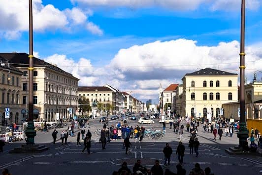 Odeonsplatz photo 4