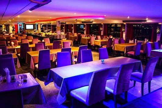 CHAOPHRAYA CRUISE : LUXURY 5 STAR CRUISE ON THE CHAOPHRAYA RIVER