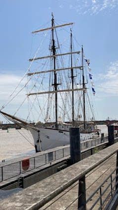 Port of the Moon Bordeaux photo 4