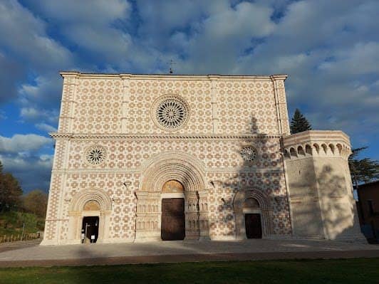 Basilica di Santa Maria di Collemaggio photo 6
