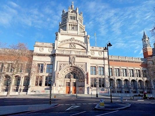 Victoria and Albert Museum photo 2