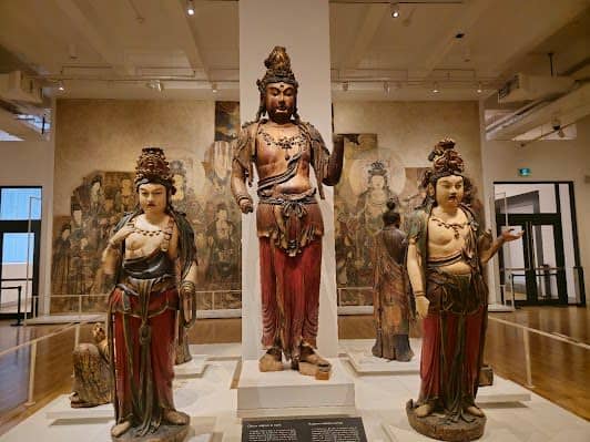 Royal Ontario Museum photo 5