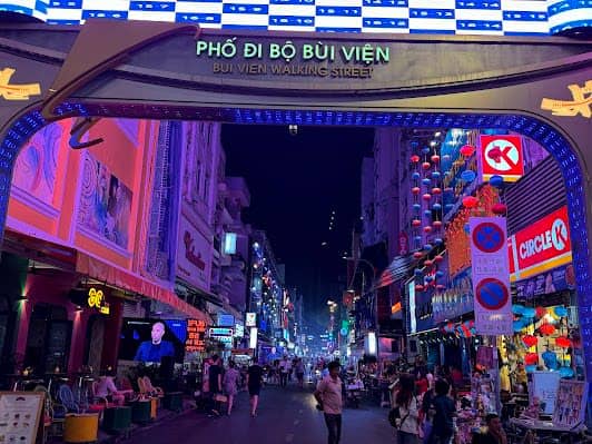 Đường Bùi Viện photo 4