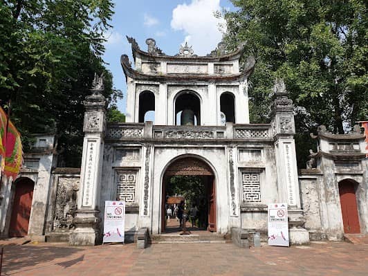 Temple Of Literature photo 2