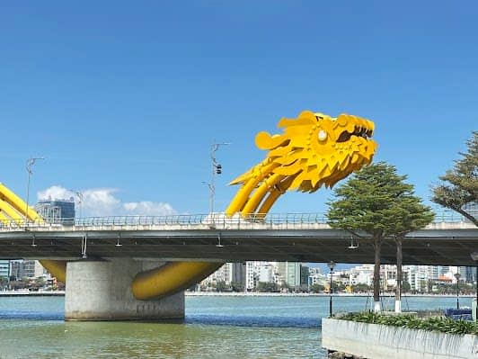 Dragon Bridge photo 5