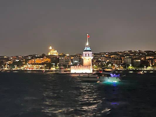 Maiden's Tower photo 7