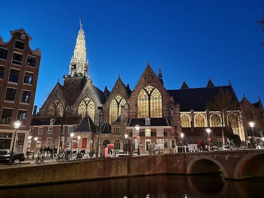 Oude Kerk Amsterdam photo 2