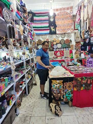 Market 23 photo 5