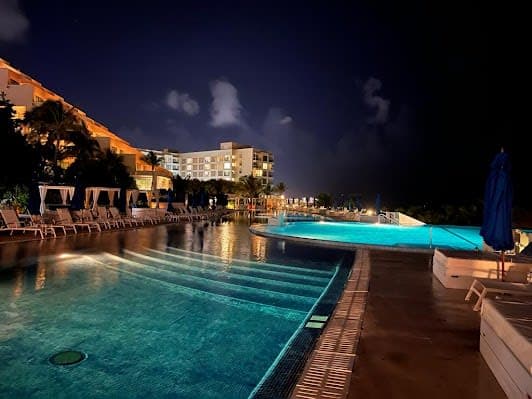 12 days in Cancun & Mexico City, Mexico: itinerary with Top attractions and Shopping - 12 days travel itinerary in Cancún, Quintana Roo, Mexico featuring Nature and Iconic Landmark
