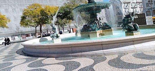 Complete 7-day guide to Lisbon, Portugal with Top attractions and Hidden Gems and Nature and outdoor - 7 days travel itinerary in Lisbon, Portugal featuring Iconic Landmark and Neighborhood