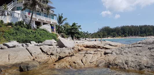 Nai Harn Beach photo 3