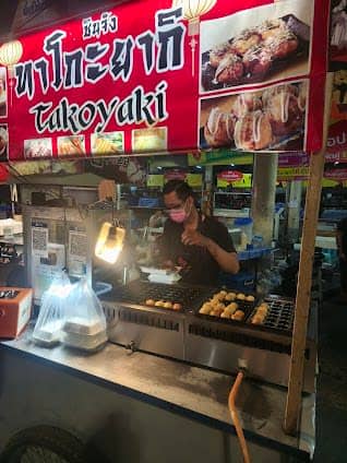 Chiang Mai Gate Market photo 3